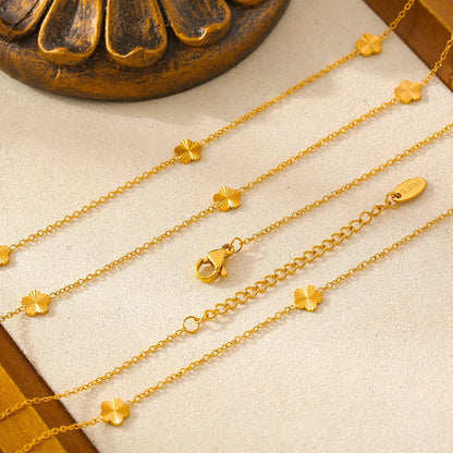 Elegant Golden Flower Stainless Steel Charm Necklace 18K Gold Plated Waterproof Non-Tarnish High Polished Jewelry for Women Gift